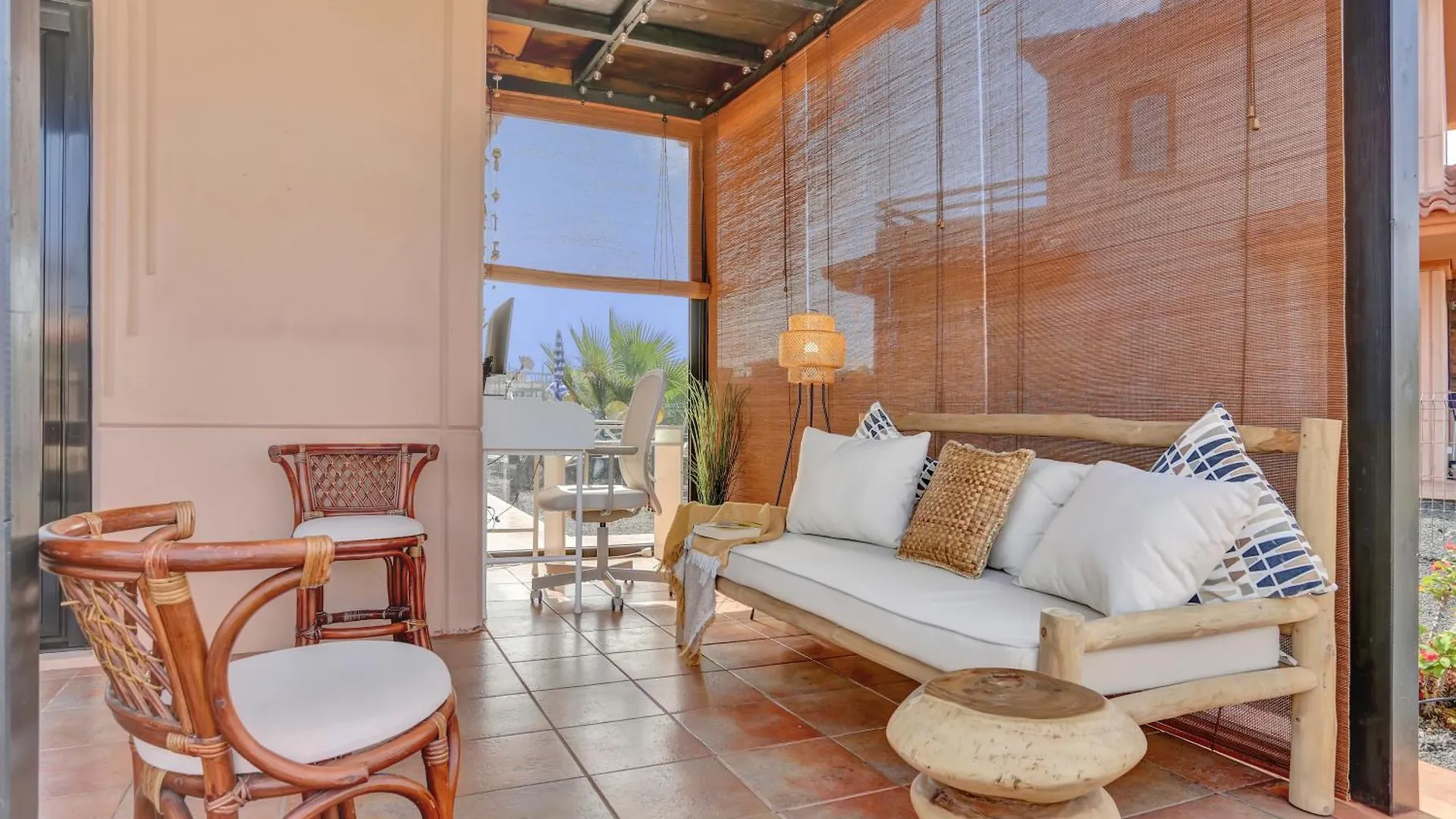 Villa La Torre Del Mar, Un Rincon En El Atlantico Lajares- Origomare - Remote Work