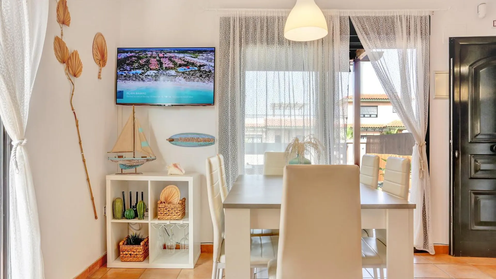 Villa La Torre Del Mar, Un Rincon En El Atlantico Lajares- Origomare - Remote Work