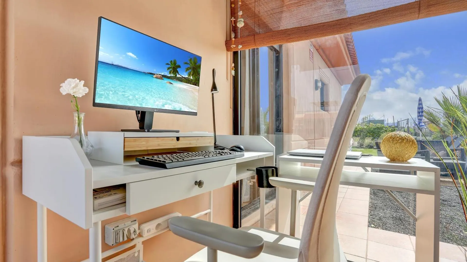 Villa La Torre Del Mar, Un Rincon En El Atlantico Lajares- Origomare - Remote Work 0*, Lajares Spain