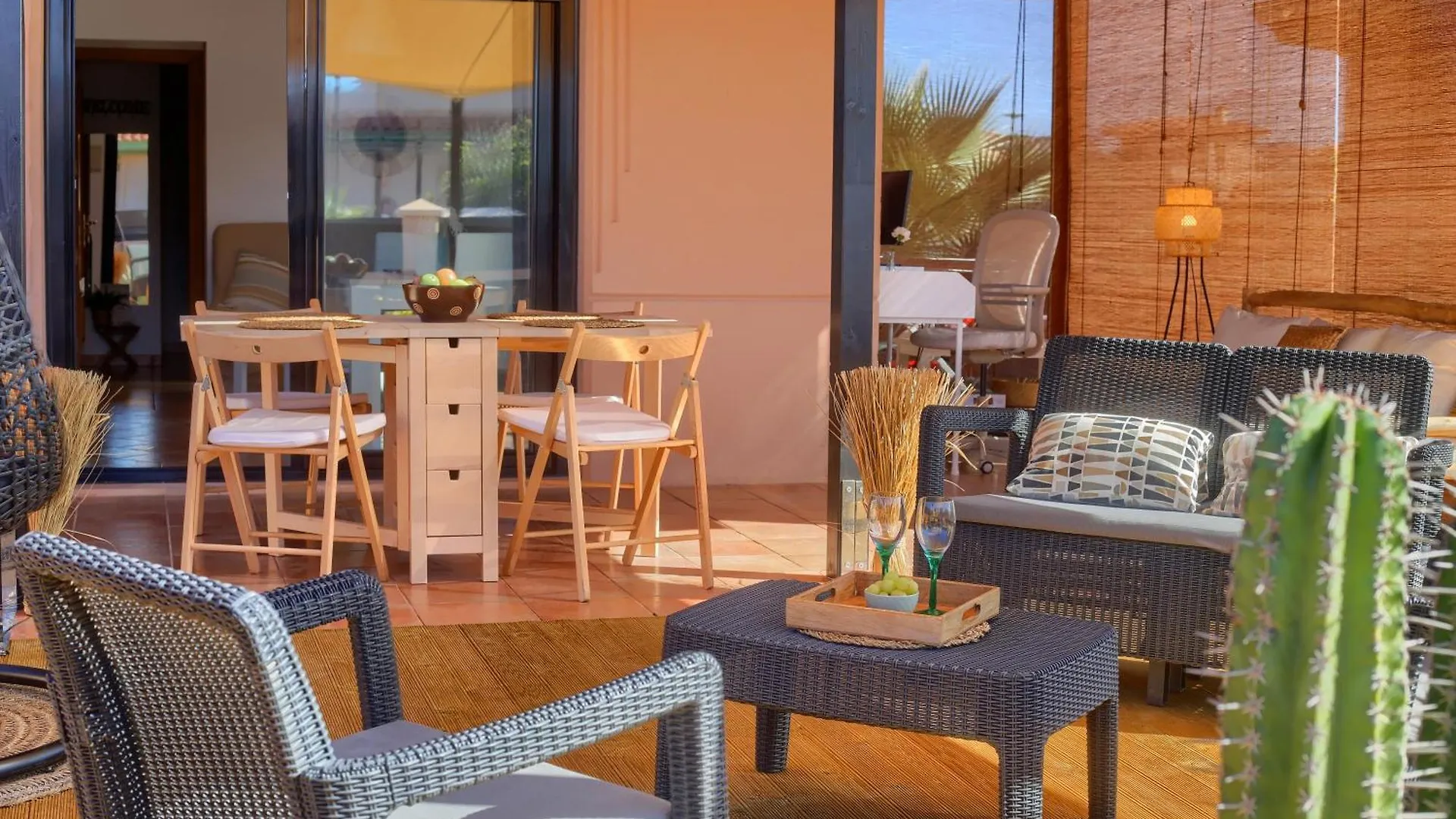 Villa La Torre Del Mar, Un Rincon En El Atlantico Lajares- Origomare - Remote Work Spain