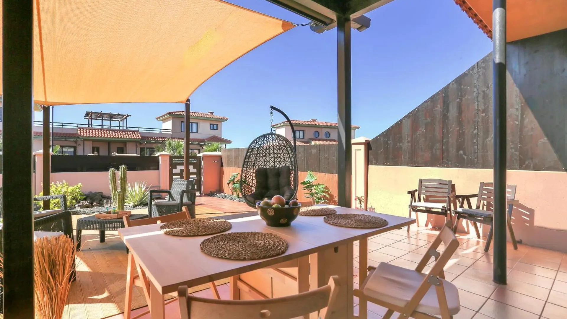 Villa La Torre Del Mar, Un Rincon En El Atlantico Lajares- Origomare - Remote Work