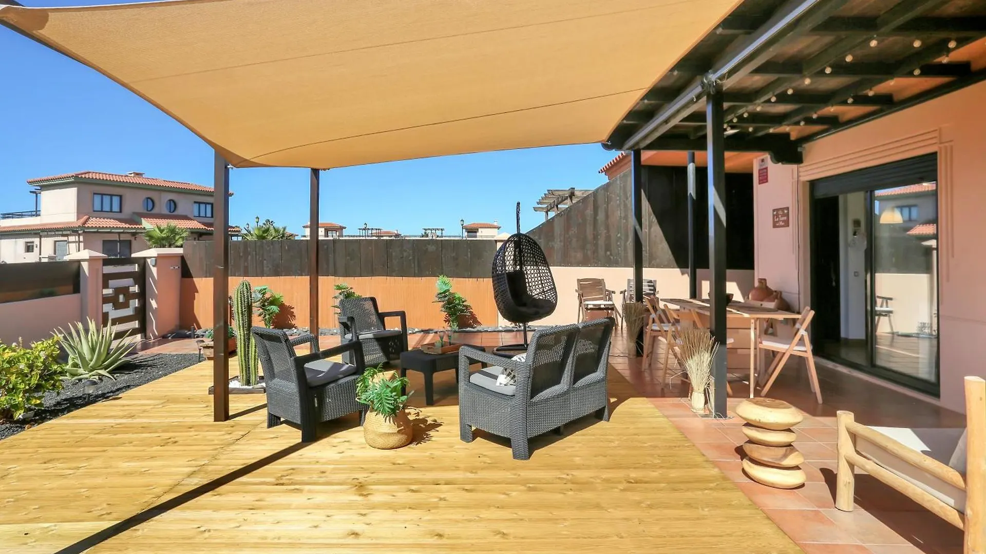 Villa La Torre Del Mar, Un Rincon En El Atlantico Lajares- Origomare - Remote Work